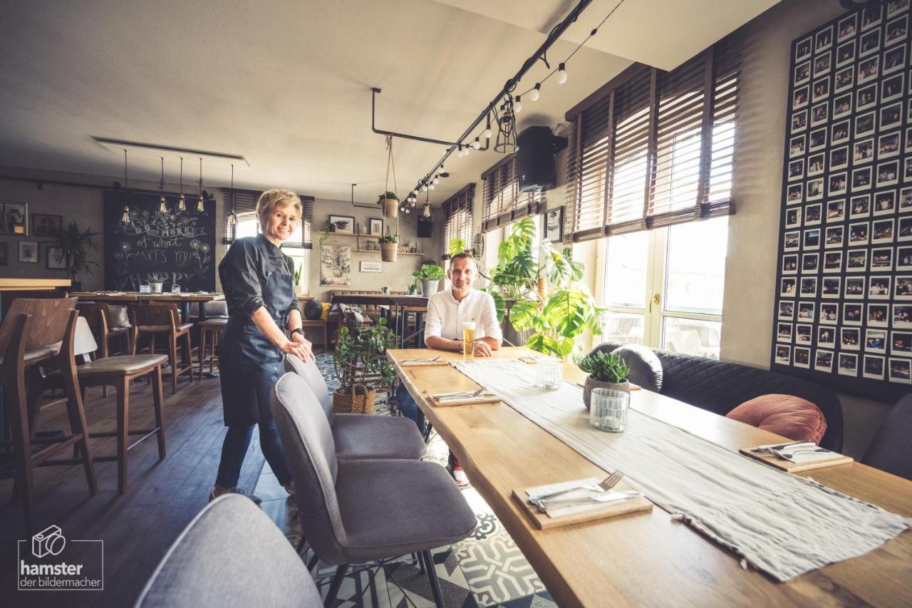 Hotel-Gasthof Beim Bockhiasl Neukirchen an der Vockla Bagian luar foto